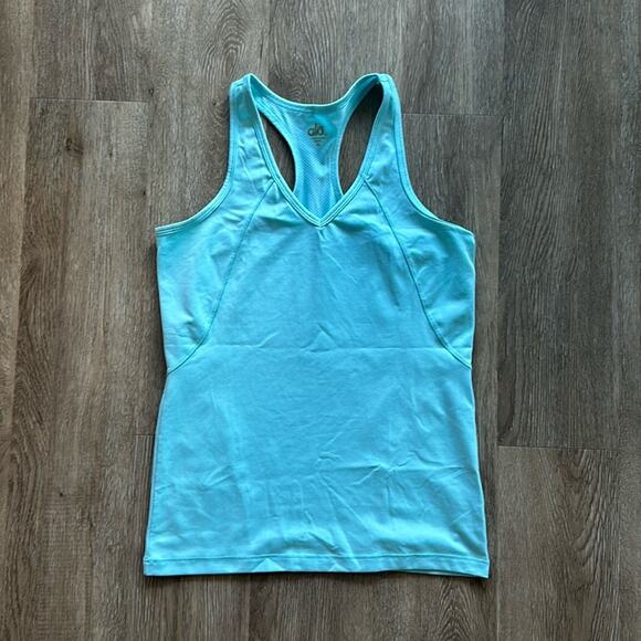 ALO Yoga Light Blue Mesh Back Racerback V-Neck Tank Top XS - Picture 1 of 4